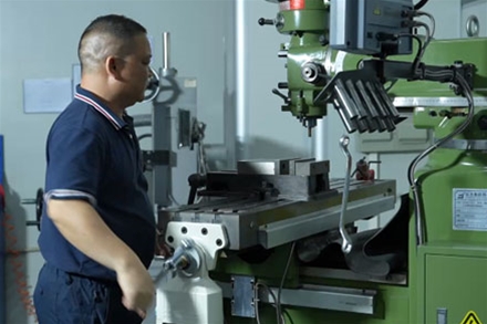 生産現場のビデオ展示