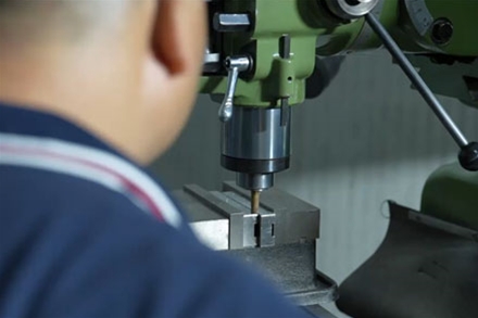 生産現場のビデオ展示